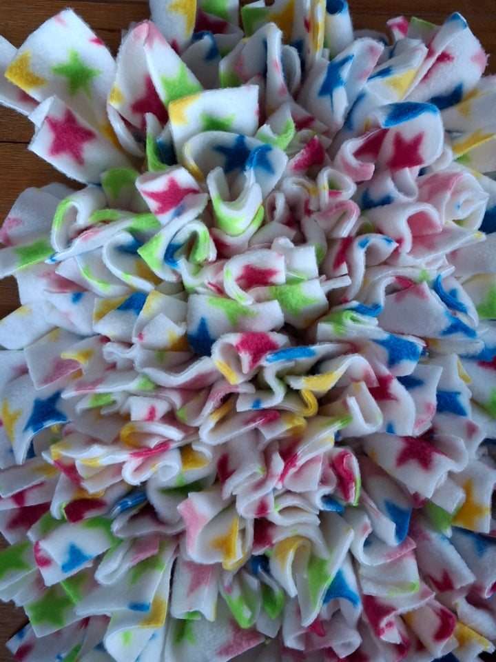 Snuffle mats Great enrichment for dogs/pets mental stimulation, helps reduces stress and anxiety.